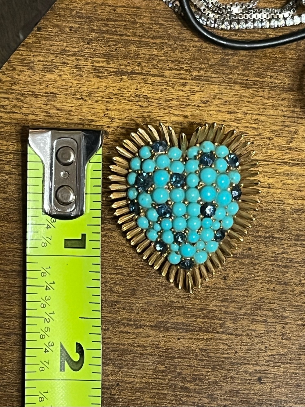 Vintage Trifari Turquoise Rhinestones Heart Brooch - Picture 9 of 12